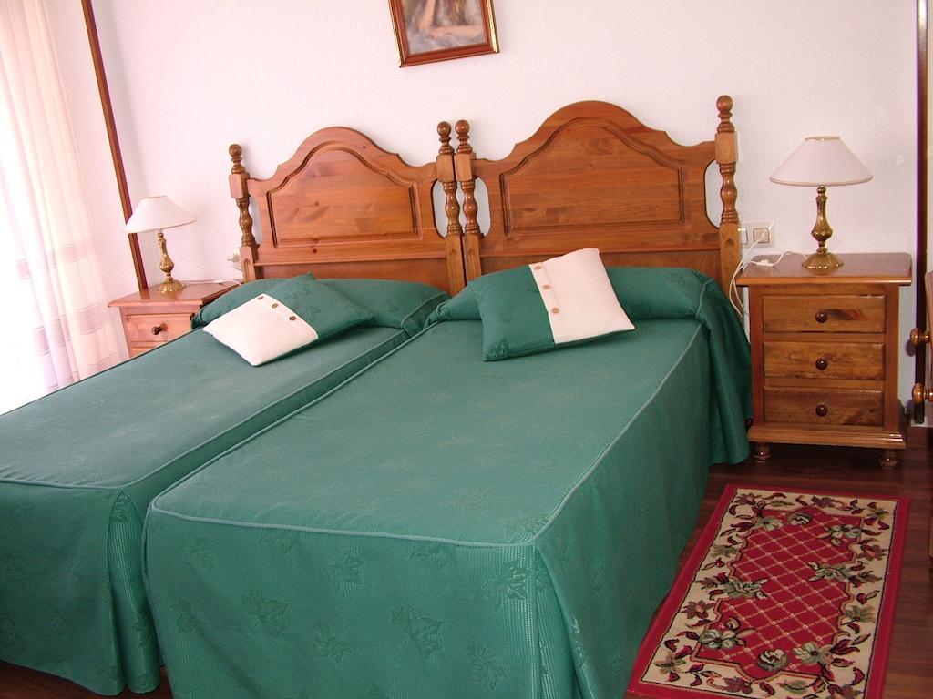 Hostal El Botero Cuzcurrita-Río Tirón Εξωτερικό φωτογραφία